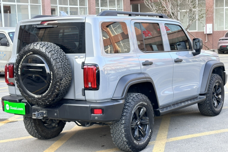 坦克300 2021款 越野版 2.0T 征服者车身外观6001