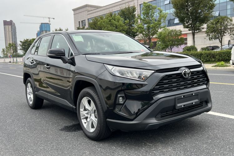 丰田 RAV4荣放 2024款 2.0L CVT两驱都市版车身外观6001