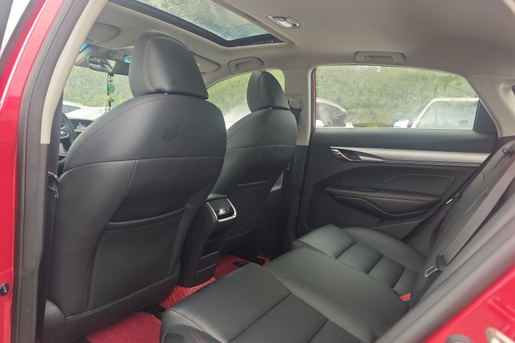 吉利汽车 缤瑞 2019款 200T DCT缤致版局部细节24