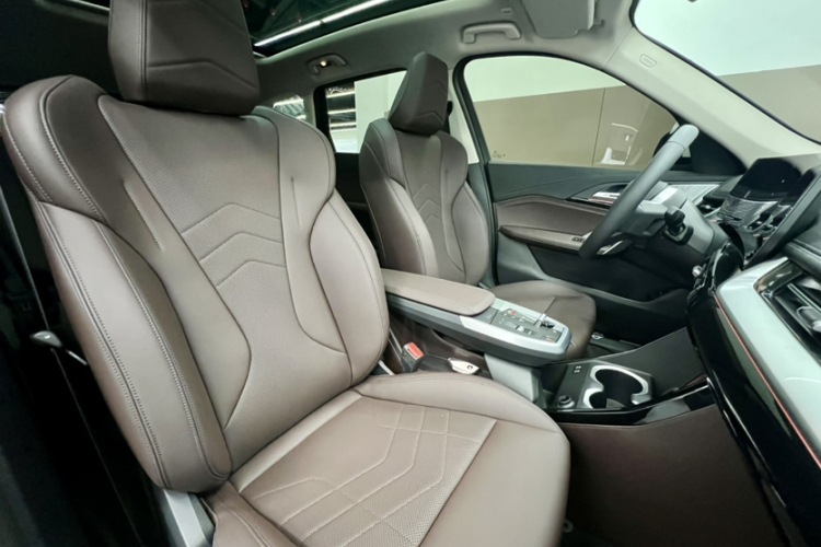 宝马X1 2024款 sDrive25Li X设计套装中控内饰7006