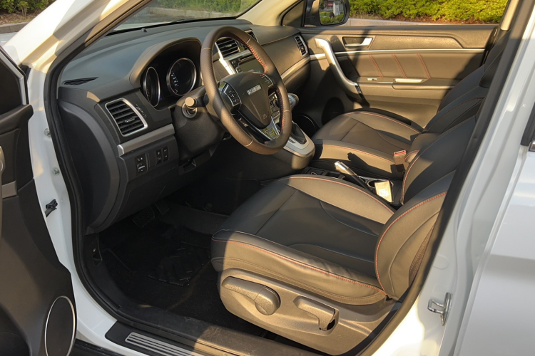 哈弗M6 2018款 改款 1.5T DCT两驱精英型中控内饰7003