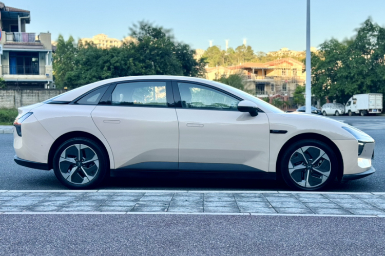 小鹏MONA M03 2024款 620 超长续航车身外观6004