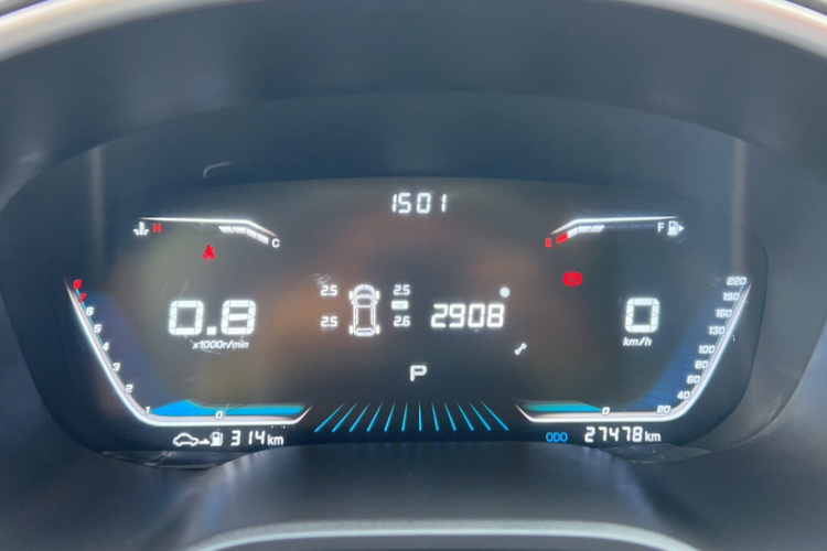 SWM斯威汽车 SWM斯威G05 2022款 PRO 1.5T DCT精英型 7座中控内饰15