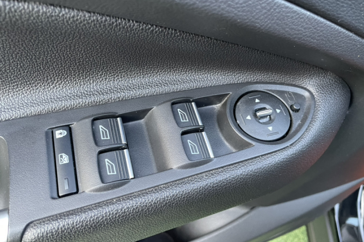 福特 翼虎 2019款 EcoBoost 245 四驱豪翼型 国VI局部细节9014