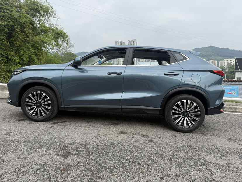 长安欧尚X5 2023款 畅享版 1.5T DCT尊享型(4)