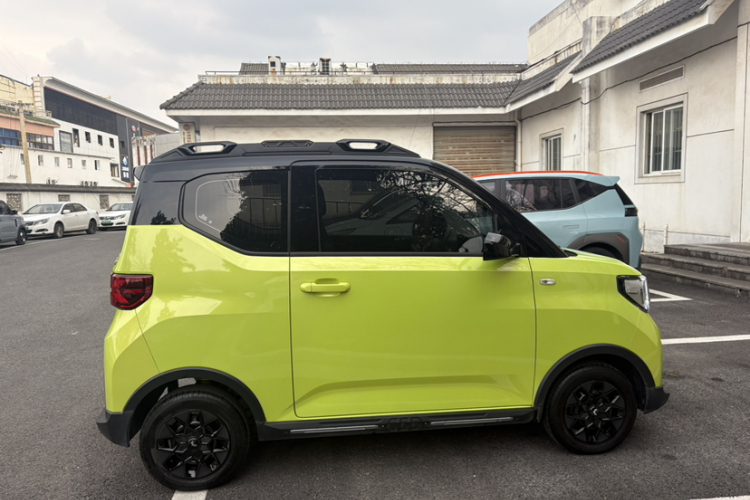 五菱汽车 宏光MINIEV 2022款 GAMEBOY 200km 玩咖款 磷酸铁锂车身外观6009