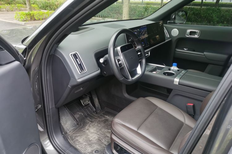 理想汽车 理想L9 2022款 Max中控内饰7003