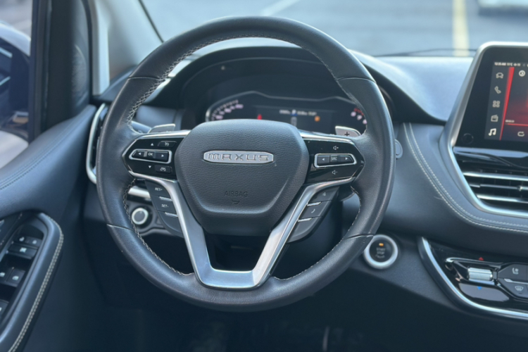 上汽大通MAXUS 大通G20 2021款 PLUS 2.0T 汽油自动尊雅版局部细节13