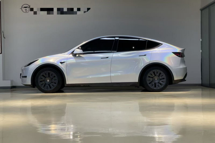 特斯拉 Model Y 2021款 标准续航后驱版车身外观6004