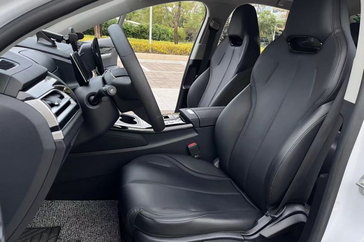 比亚迪 秦PLUS 2021款 EV 420KM 出行版局部细节19