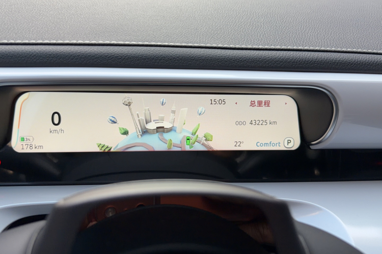 smart精灵#1 2022款 Pulse心动版中控内饰15