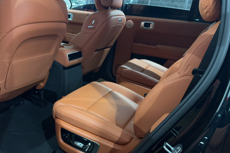 理想汽车 理想L9 2024款 Pro中控内饰7003