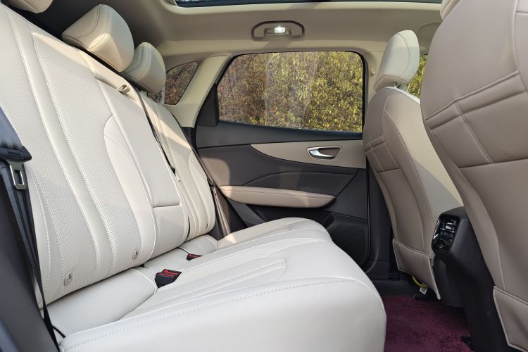 名爵 MG ES5 2025款 525max 后驱智驾版中控内饰7005