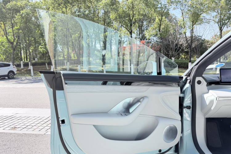 鸿蒙智行 智界S7 2024款 Pro 后驱长航版中控内饰7003