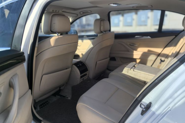 宝马5系 2013款 525Li 豪华型中控内饰7004