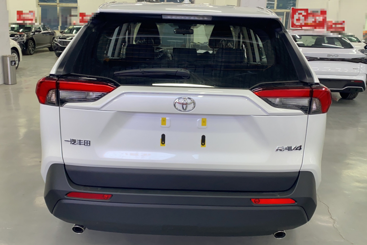 丰田 RAV4荣放 2024款 2.0L CVT两驱都市版车身外观6003