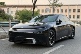 小鹏P7 2023款 586E