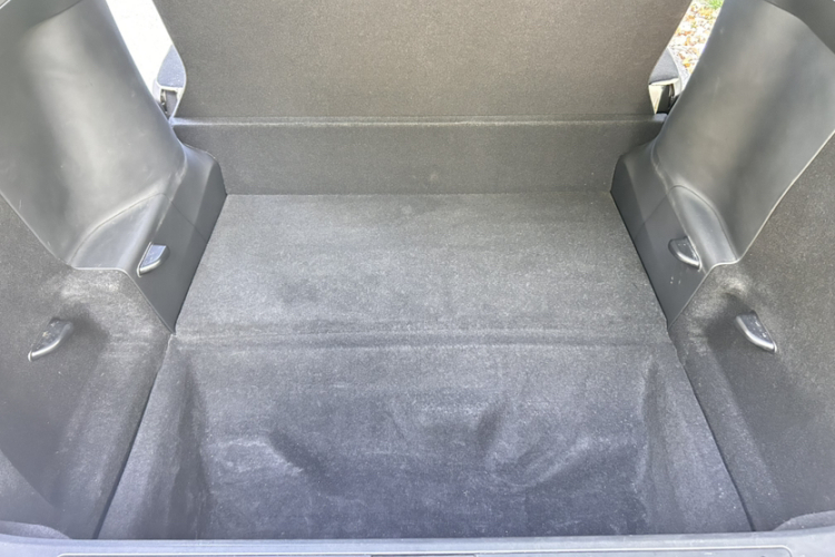 特斯拉 Model X 2019款 长续航版中控内饰7001