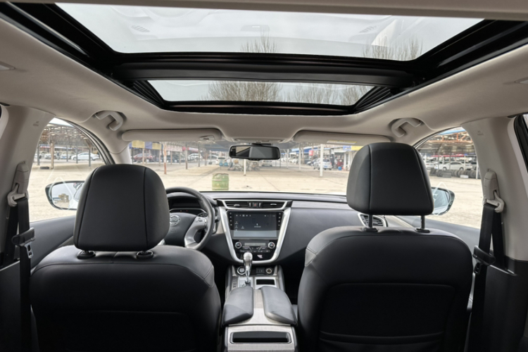 日产 楼兰 2021款 2.5L XL 两驱智联豪华版局部细节9012