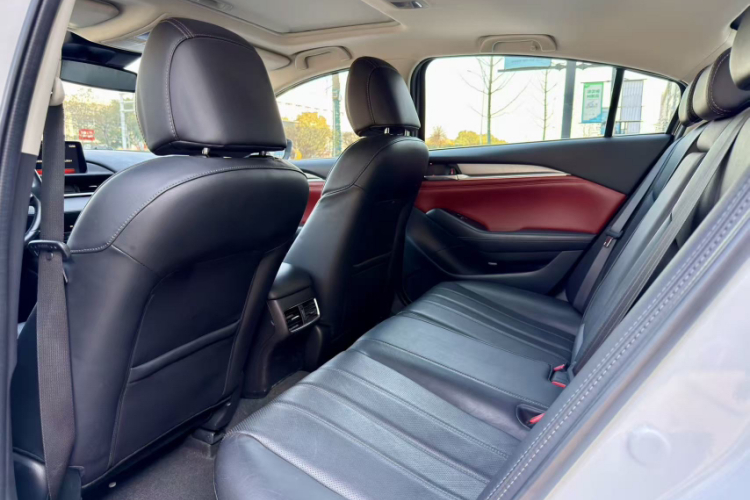 马自达 阿特兹 2020款 2.0L 蓝天豪华版中控内饰7002