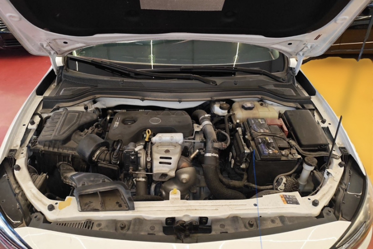 别克 英朗 2018款 15T 双离合精英型 国V中控内饰7004