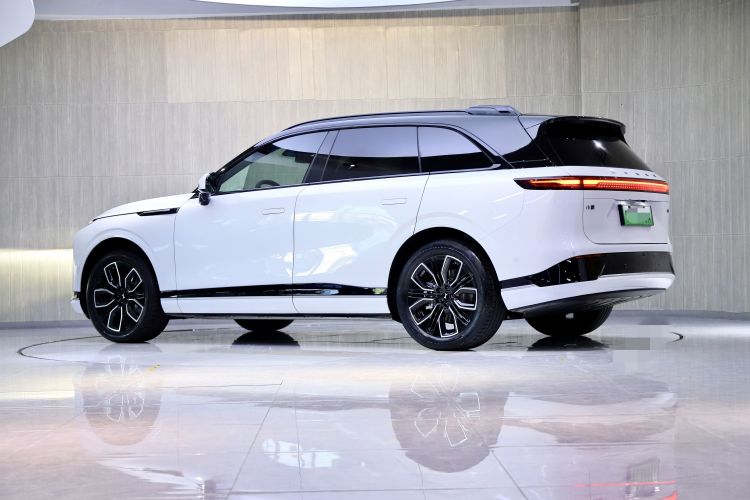 小鹏G9 2025款 625 长续航 Max车身外观6003