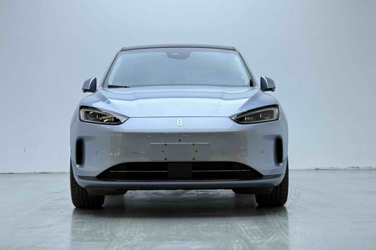 鸿蒙智行 问界M5 2022款 纯电后驱标准版车身外观6001