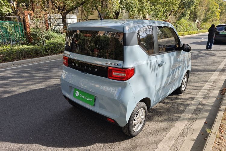 五菱汽车 宏光MINIEV 2020款 自在款 磷酸铁锂车身外观6009