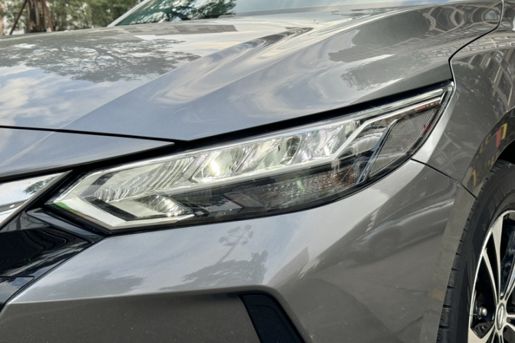 日产 轩逸 2021款 1.6L XL CVT智享版局部细节9005