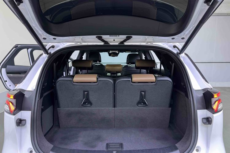 比亚迪 唐新能源 2021款 DM-i 112KM 尊荣型中控内饰7008