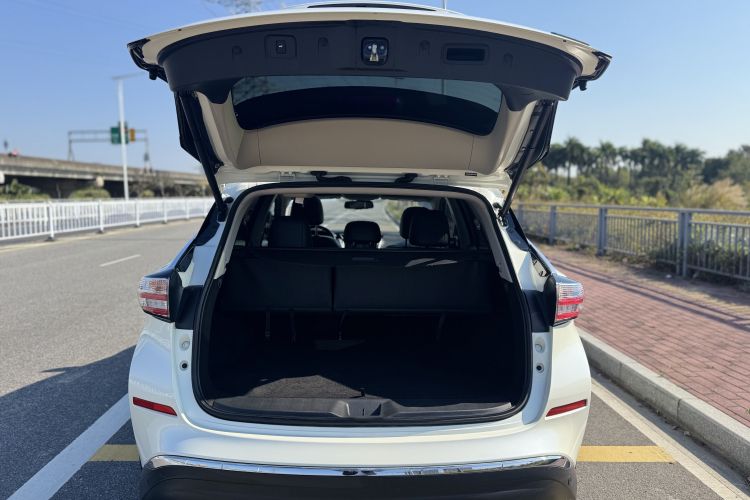 日产 楼兰 2021款 2.5L XL 两驱智联豪华版中控内饰7006