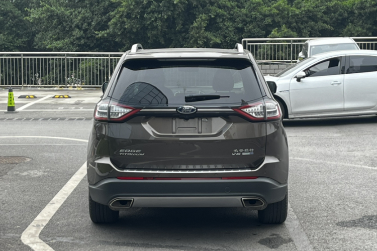 福特 锐界 2015款 2.7T GTDi 四驱尊锐型 7座车身外观6005