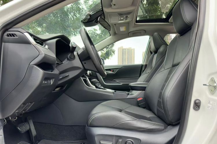 丰田 威兰达 2020款 2.0L CVT两驱豪华版中控内饰7001