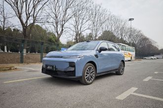 零跑汽车 零跑B10 2025款 510激光雷达版