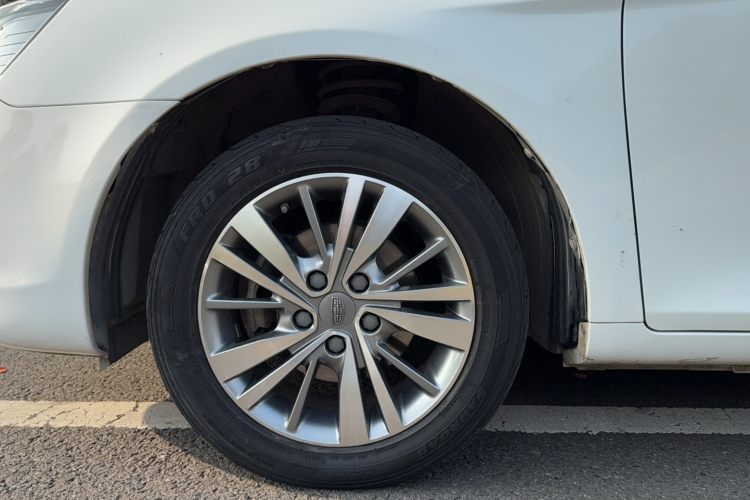 吉利汽车 帝豪 2018款 1.5L CVT向上互联版车身外观6008