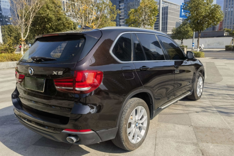 宝马X5(进口) 2014款 xDrive35i 典雅型车身外观6005