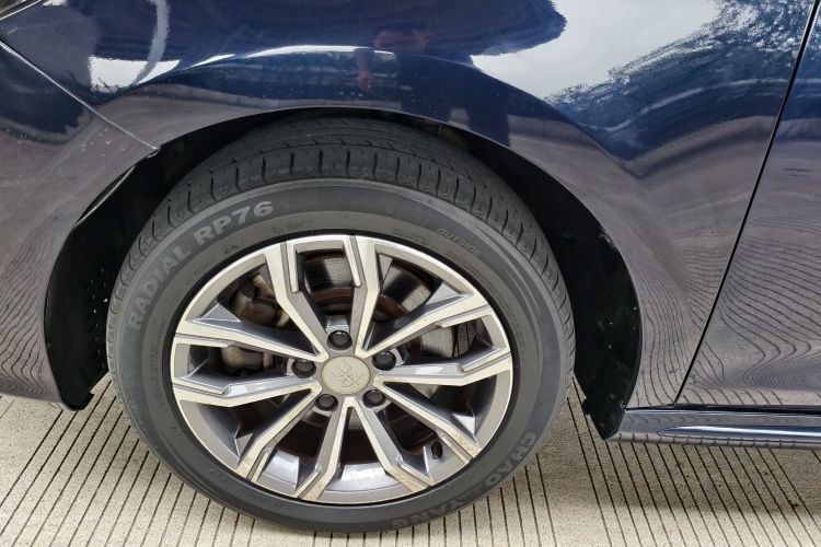 比亚迪 宋MAX 2019款 1.5T 自动智联睿逸天窗型 7座 国VI车身外观6007