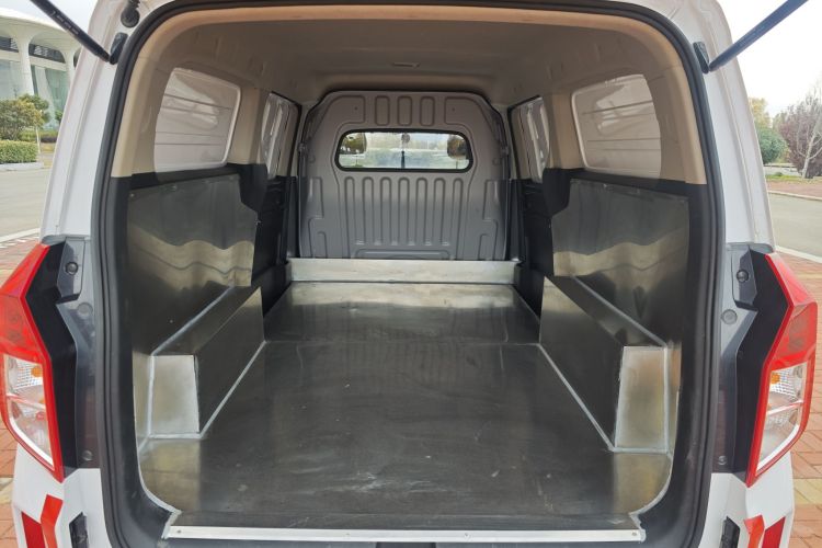 五菱汽车 五菱征程 2021款 1.5T 手动舒适型封窗版中控内饰7004