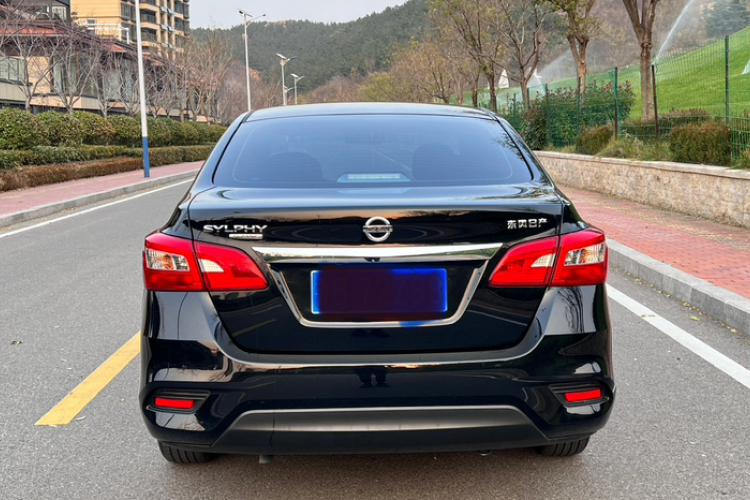 日产 轩逸 2024款 经典 1.6XE CVT舒适版车身外观6002