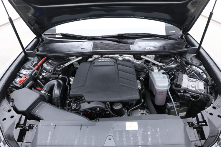 奥迪A6(进口) 2021款 Avant 先锋派 45 TFSI 臻选动感型局部细节24