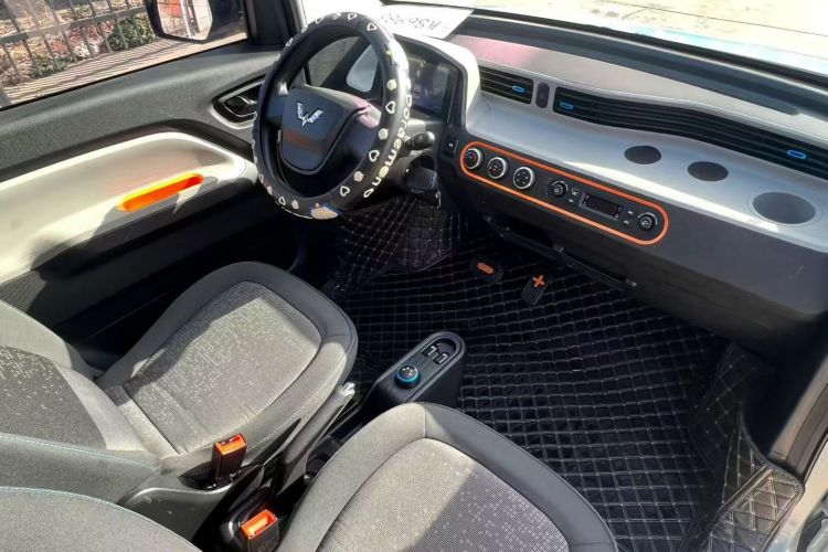 五菱汽车 宏光MINIEV 2020款 悦享款 磷酸铁锂中控内饰7002