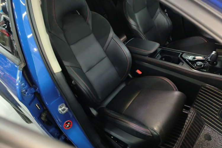 领克02 2018款 2.0T DCT四驱劲Pro版 国V中控内饰7007