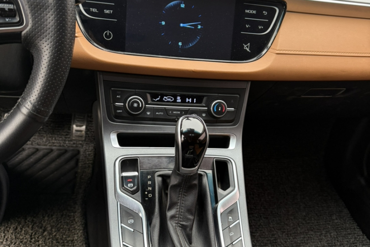 吉利汽车 远景S1 2018款 1.4T CVT锋驰型中控内饰7005