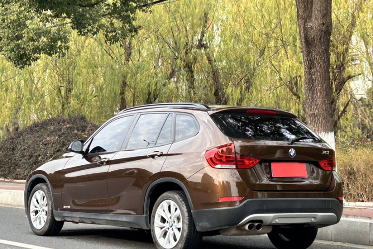 宝马X1 2014款 sDrive18i 时尚型车身外观6003