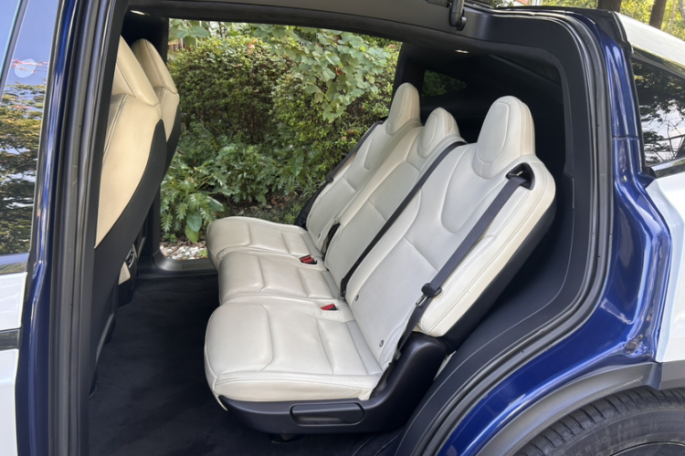 特斯拉 Model X 2019款 长续航版中控内饰7004