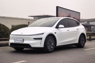 特斯拉 Model Y L 2025款 长续航全轮驱动版