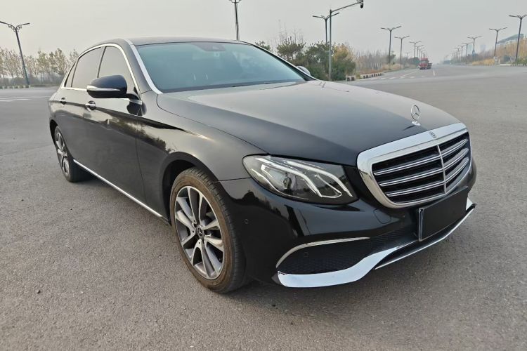 奔驰E级 2016款 E 200 L车身外观6008