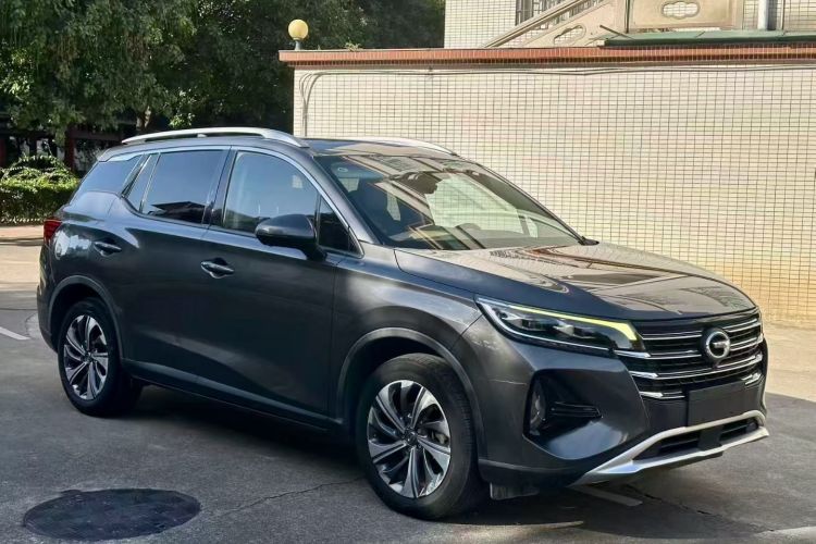 广汽传祺 传祺GS4 2020款 270T 自动尊享版车身外观6010