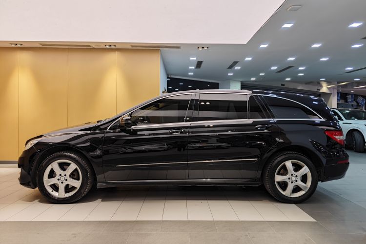 奔驰R级 2014款 R 320 4MATIC 豪华型车身外观6004