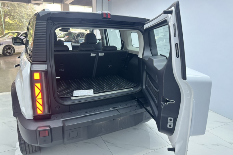 奇瑞iCAR 03 2024款 501km 两驱长续航智潮版中控内饰7002